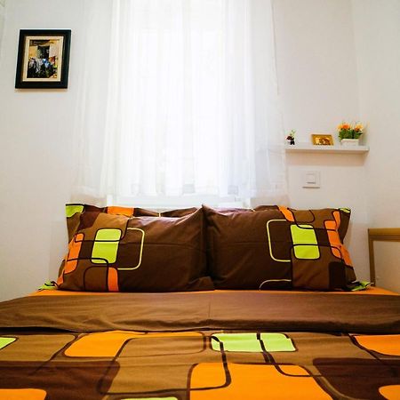 Golden Place Belgrade Extérieur photo